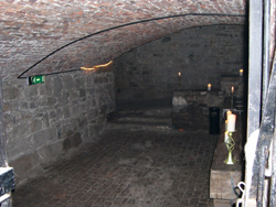 edinburghvaultsmainsmall2