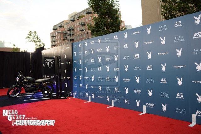 bates_motel_event_red_carpet_at_sdcc_2014_by_nerdgeist-d7vgka8