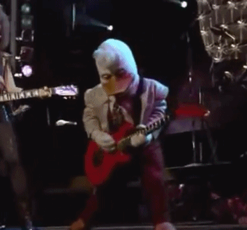 Don't worry this is not Howard from GoG but I just love the gif 