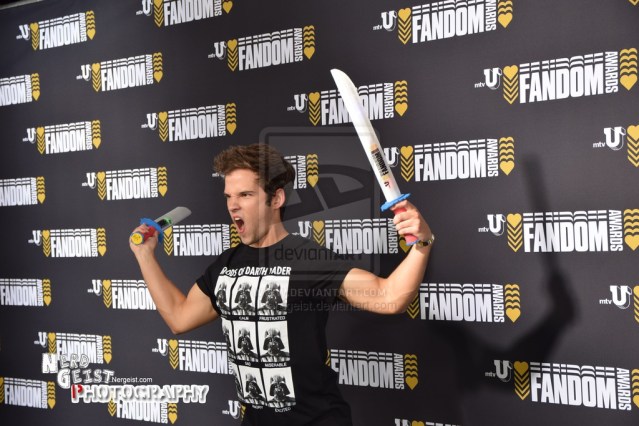 nathan_kress_at_mtv_u_fandom_awards__sdcc_2014__by_nerdgeist-d7vuv19