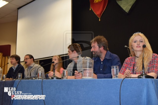 game_of_thrones_panel_at_titancon_2014_by_nerdgeist-d7zfei8