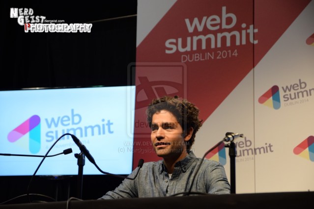 adrian_grenier_press_conference_at_web_summit_2014_by_nerdgeist-d85i9zw