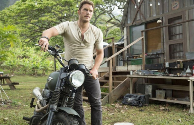 hr_Jurassic_World_4-1024x6831-620x400