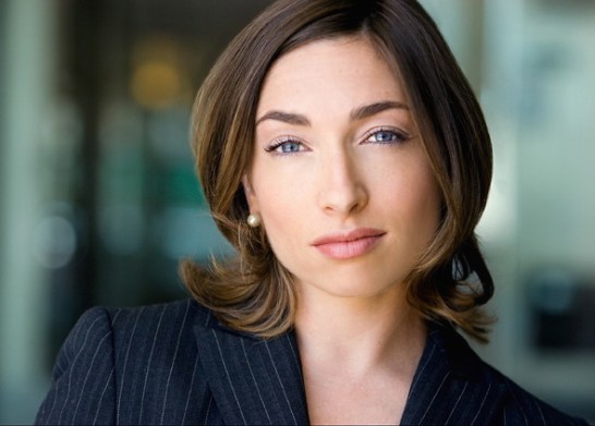 Naomi-Grossman-headshot