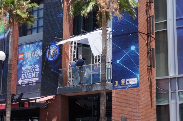 daniel_radcliffe_and_james_mcavoy_at_sdcc_2015_by_nerdgeist-d96mfda