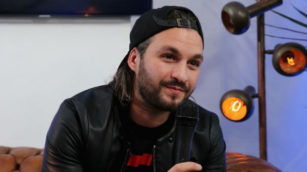 steve-angellooo-by-neilson-barnard