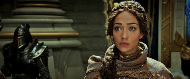 Lady Taria (RUTH NEGGA) is a wise and just queen in Legendary Pictures and Universal Pictures’ "Warcraft," an epic adventure of world-colliding conflict based on Blizzard Entertainment’s global phenomenon.
