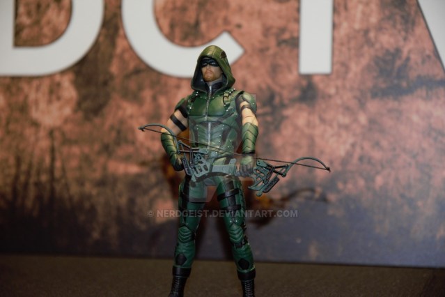 green_arrow_dc_collectibles_at_sdcc_2016_by_nerdgeist-daavwrl (1)